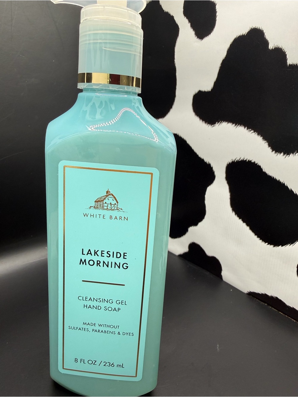 White Barn Lakeside Morning Cleansing Gel Hand Soap - Aqua Blue